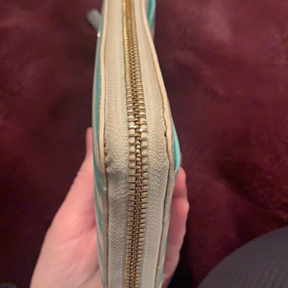 Kate Spade Blue Striped Zip Wallet - Picture 11 of 14